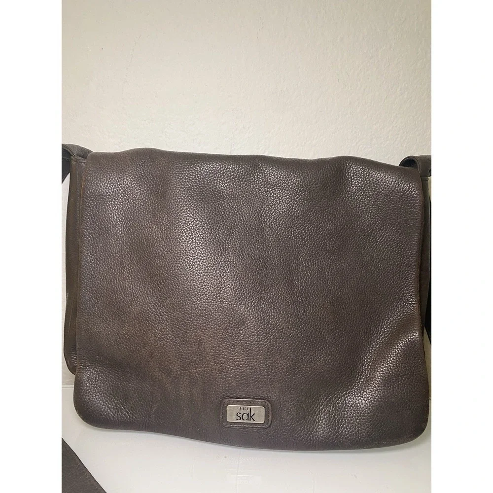 The Sak Crossbody Bag Brown Leather Satchel Flap Inside Pockets Divider Used